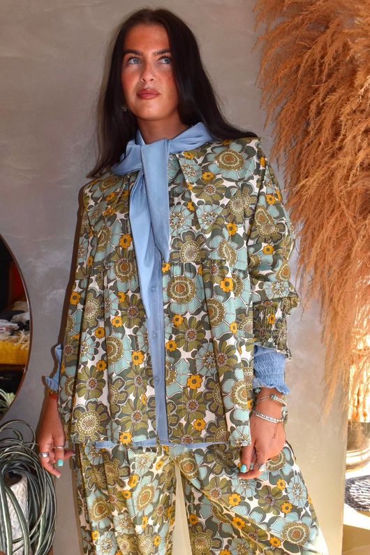 Annie 1972 Point Collar Smock Blouse Sage & Olive